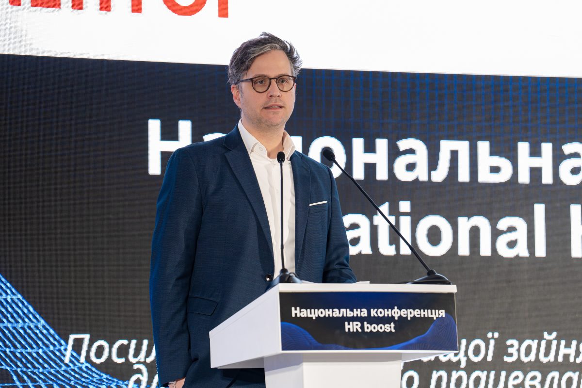 1764113057275_HR boost 25.11.25-0156